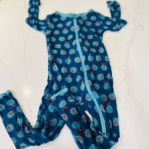 Kickee Pants fishbowl 4T zipper coverall EUC